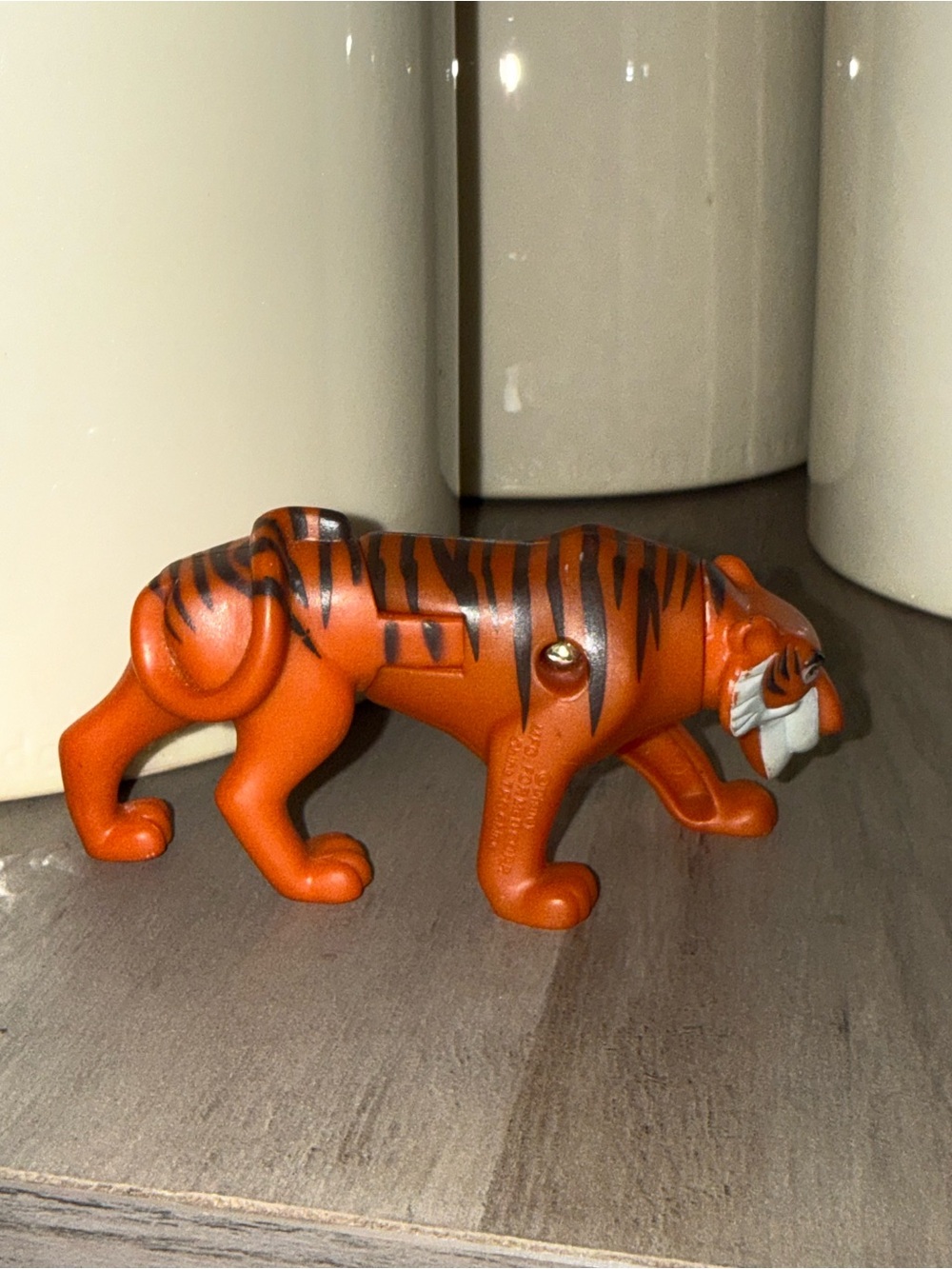Disney Aladdin tiger Raja collectable figurine
